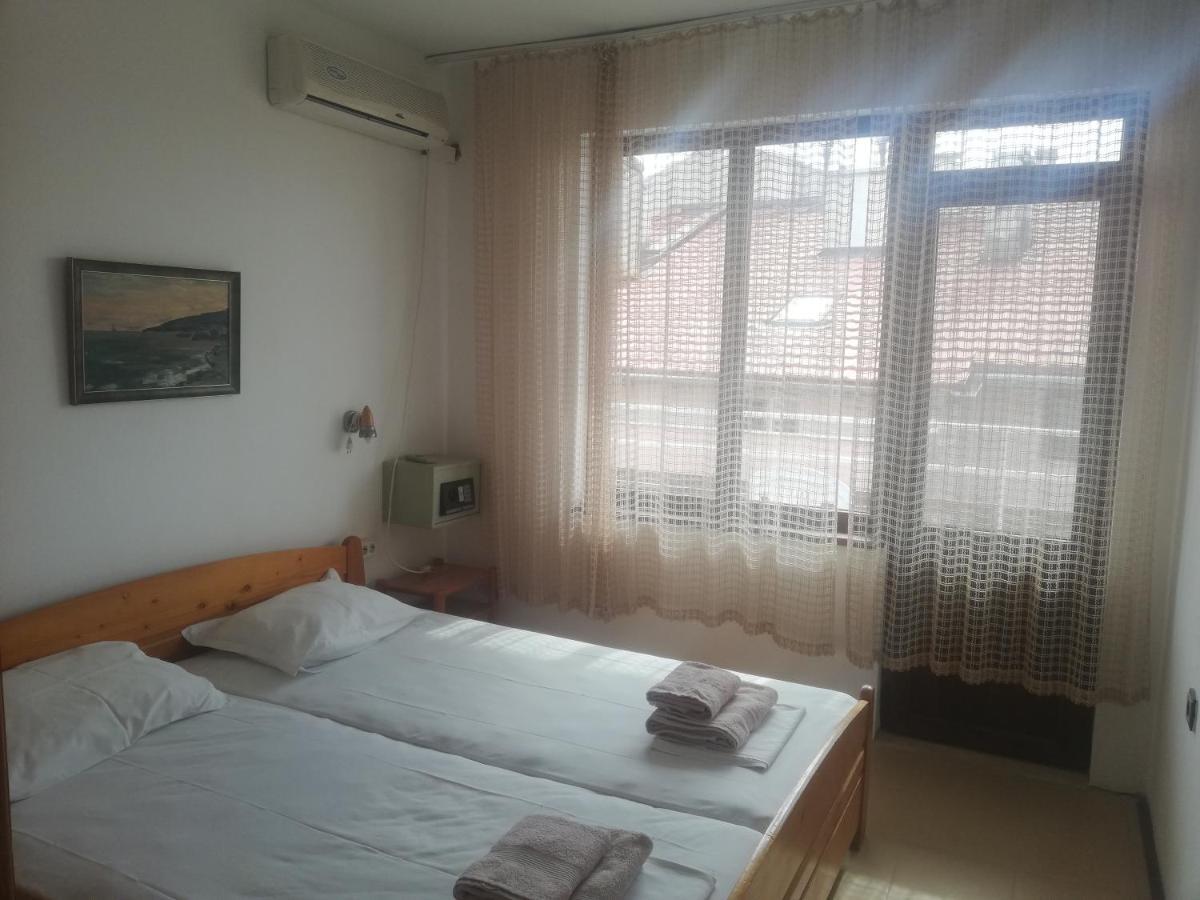 Apartments Anita Pomorie Exterior foto